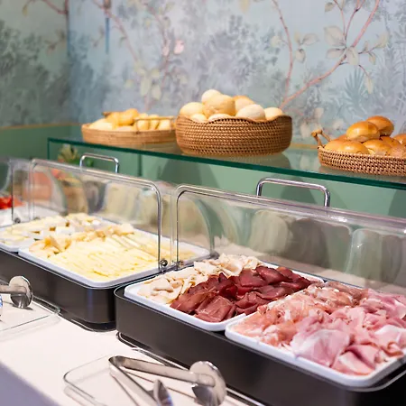 Szálloda Gran Duca Di York Milánó